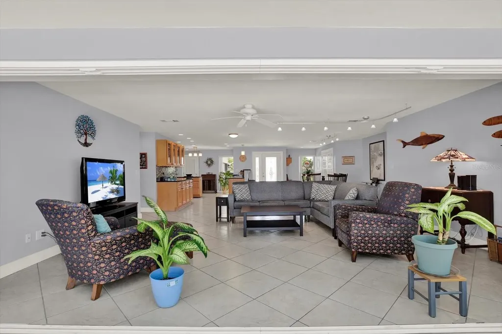 14725 Crown Drive Largo FL 33774