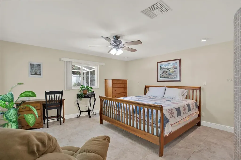 14725 Crown Drive Largo FL 33774