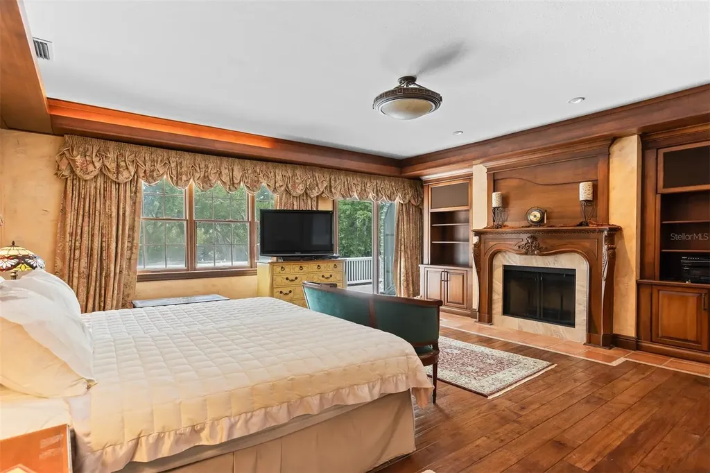 2124 Laurence Drive Clearwater FL 33764