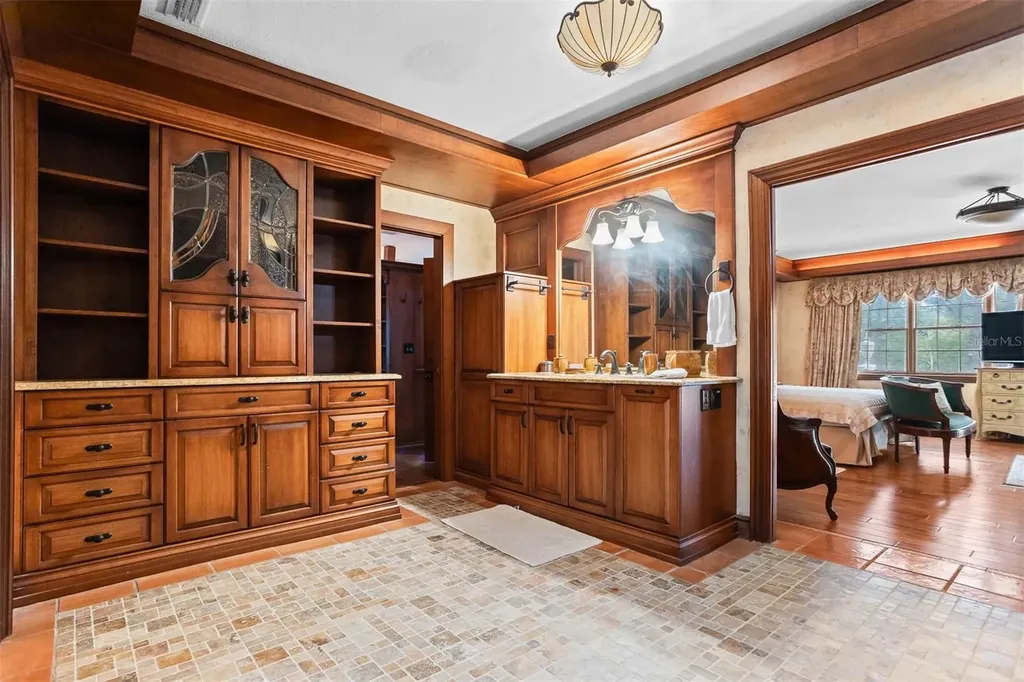 2124 Laurence Drive Clearwater FL 33764