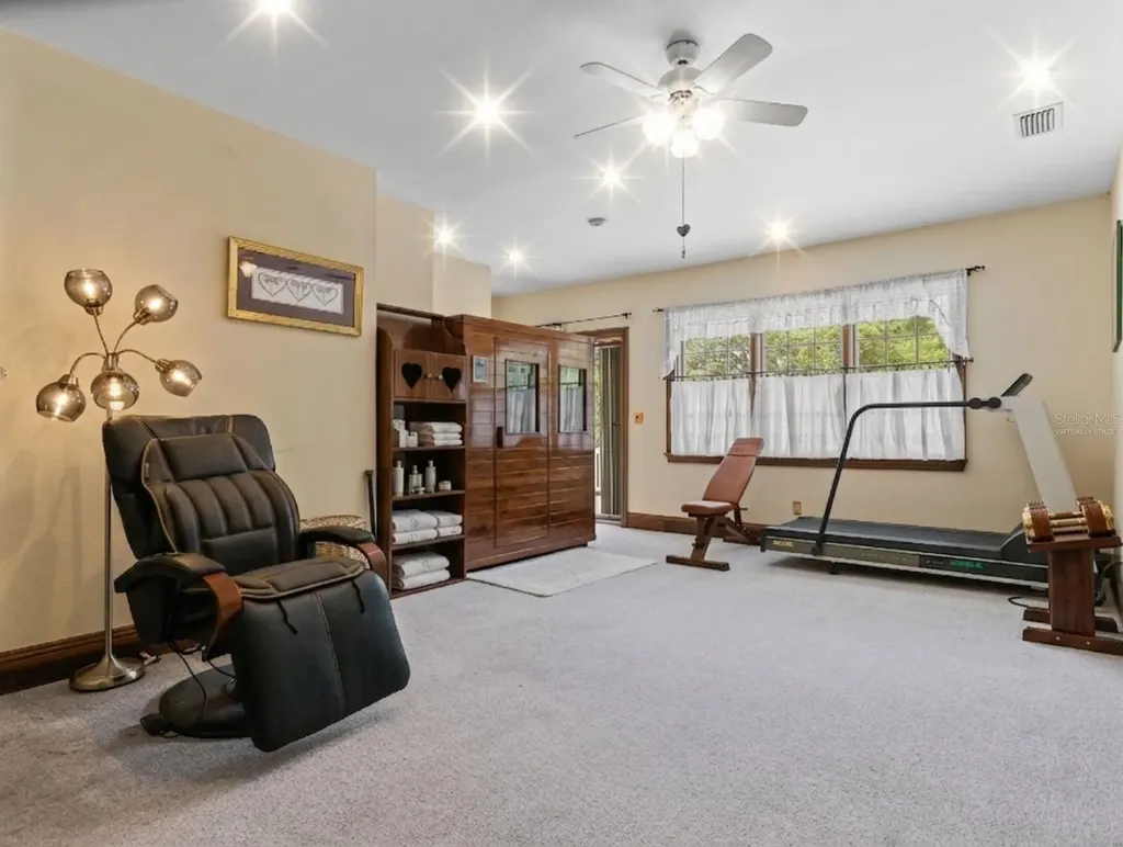 2124 Laurence Drive Clearwater FL 33764