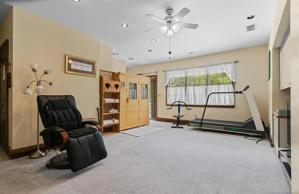 2124 Laurence Drive Clearwater FL 33764