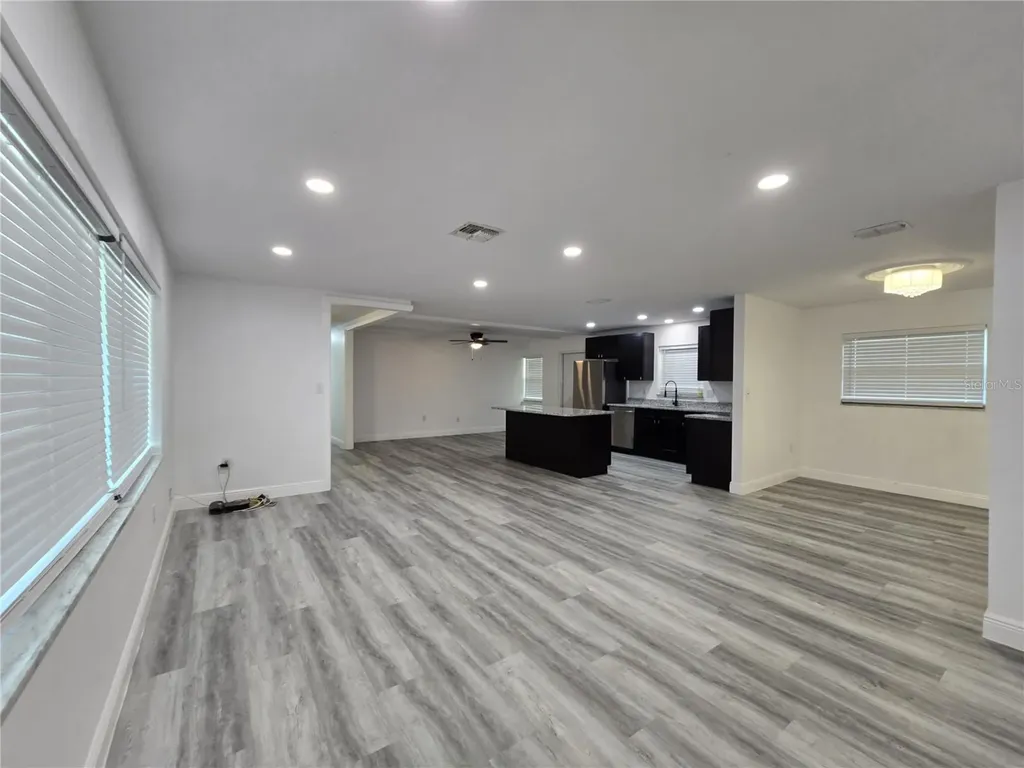1816 Rendale Drive Orlando FL 32805