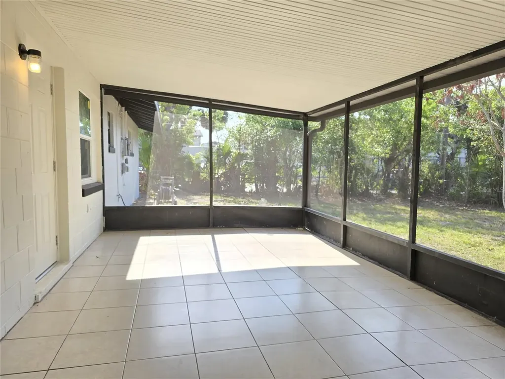 1816 Rendale Drive Orlando FL 32805