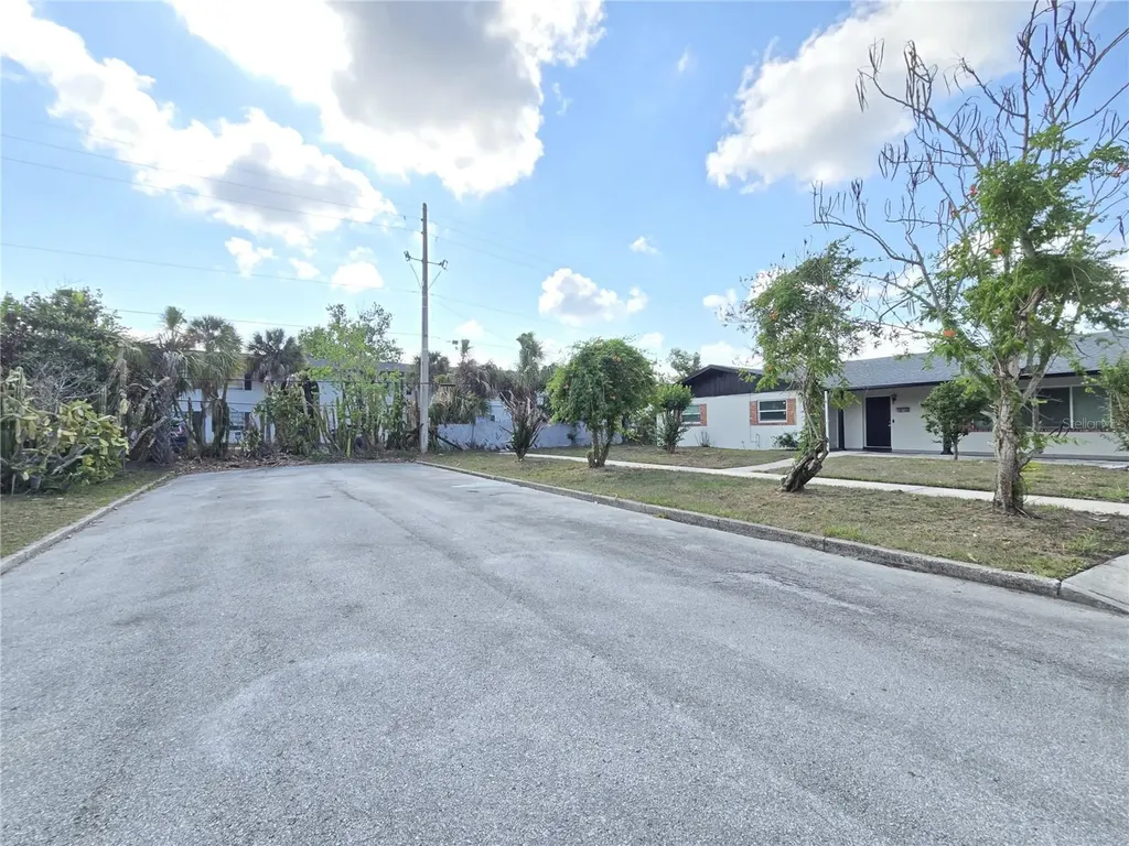 1816 Rendale Drive Orlando FL 32805