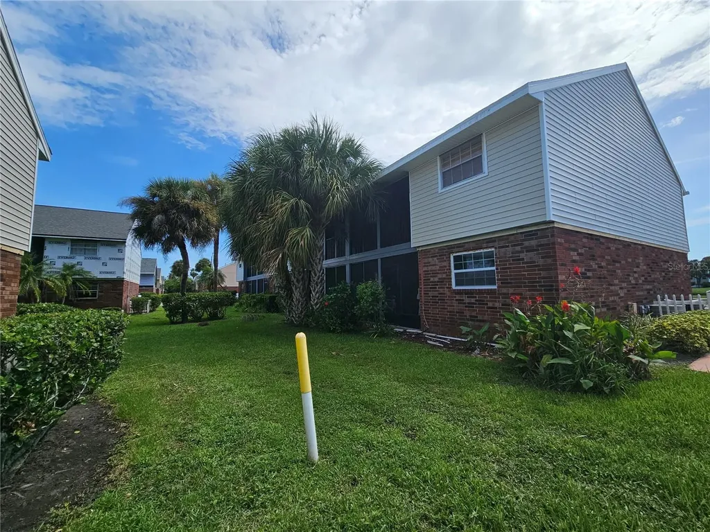 200 Country Club Drive Largo FL 33771