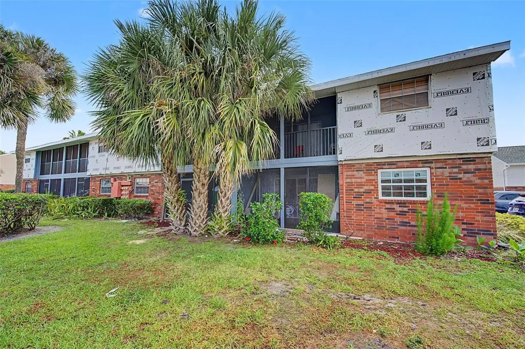 200 Country Club Drive Largo FL 33771