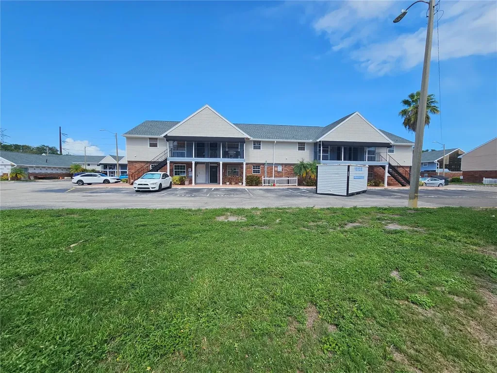 200 Country Club Drive Largo FL 33771