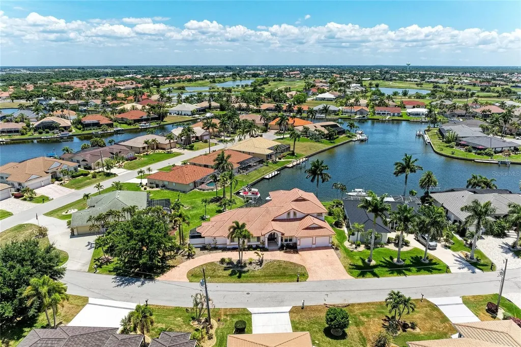 524 La Caruna Court Punta Gorda FL 33950