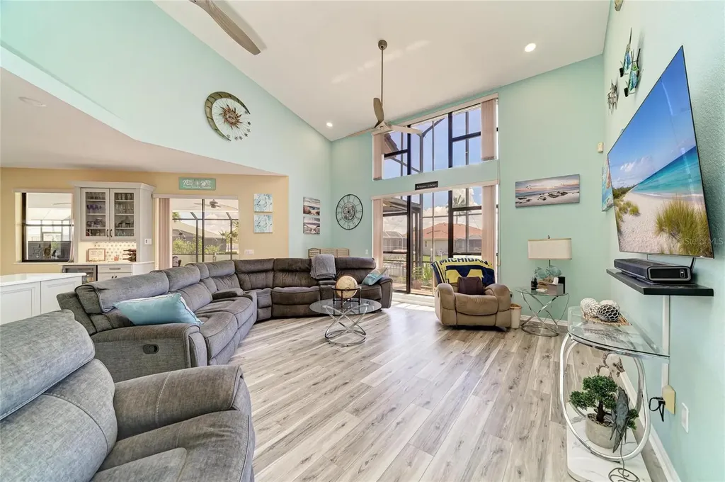 524 La Caruna Court Punta Gorda FL 33950