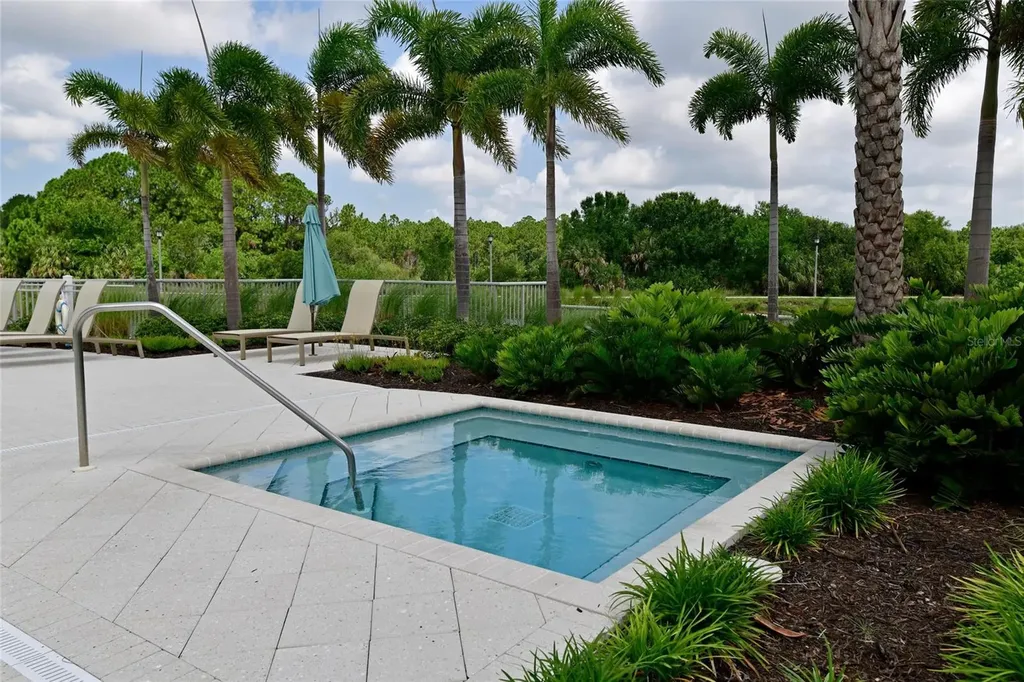 10520 Boardwalk Loop Bradenton FL 34202
