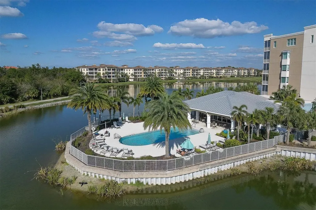 10520 Boardwalk Loop Bradenton FL 34202