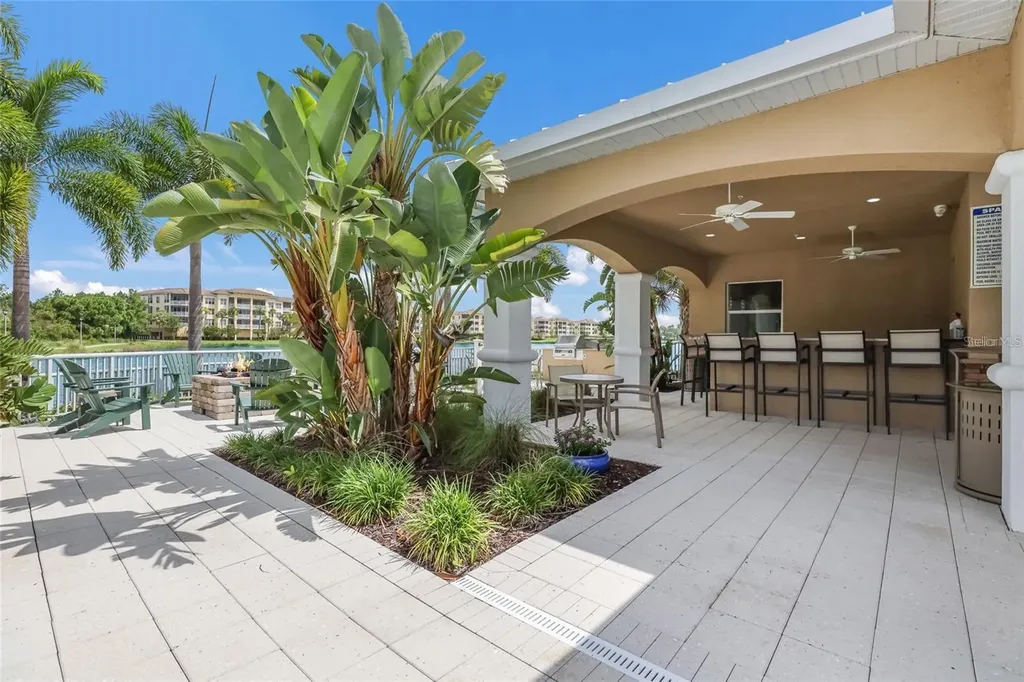 10520 Boardwalk Loop Bradenton FL 34202