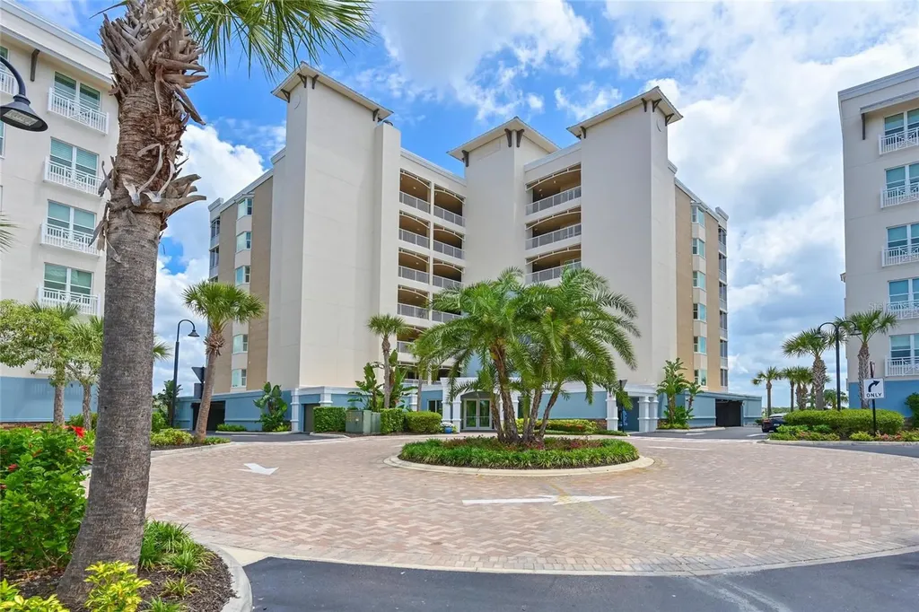 10520 Boardwalk Loop Bradenton FL 34202