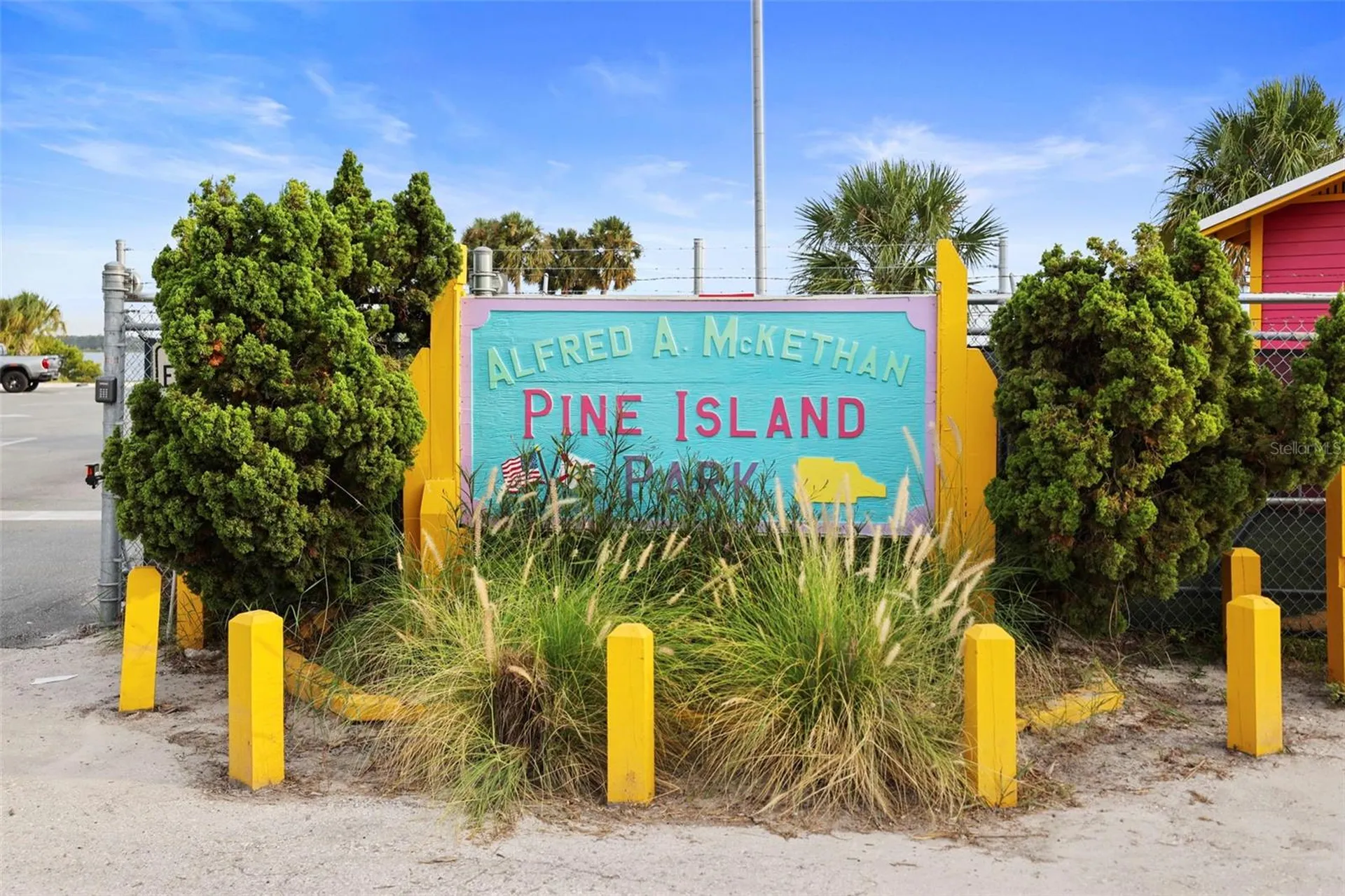 10701 Pine Island Drive Weeki Wachee FL 34607
