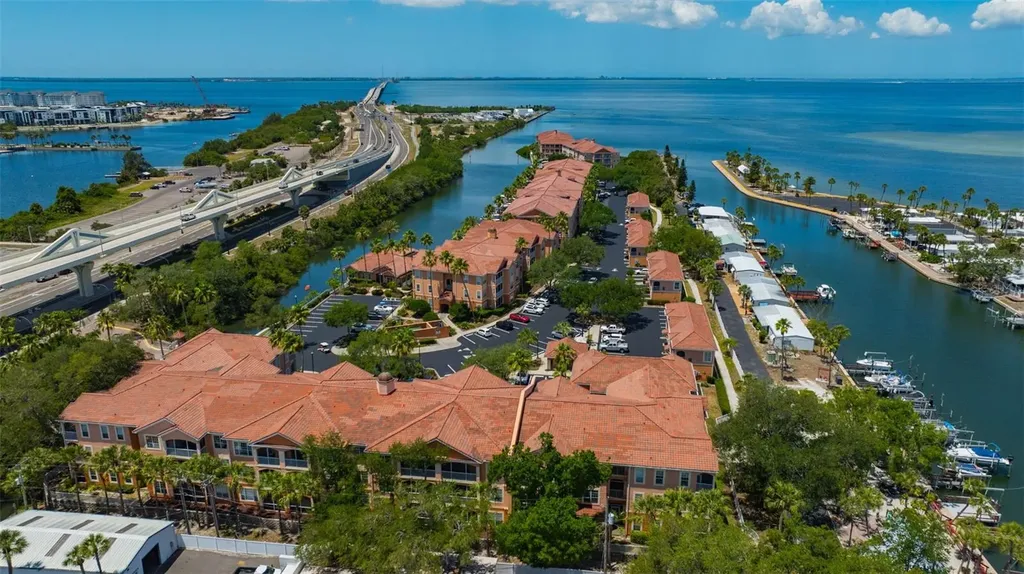 5000 Culbreath Key Way Tampa FL 33611