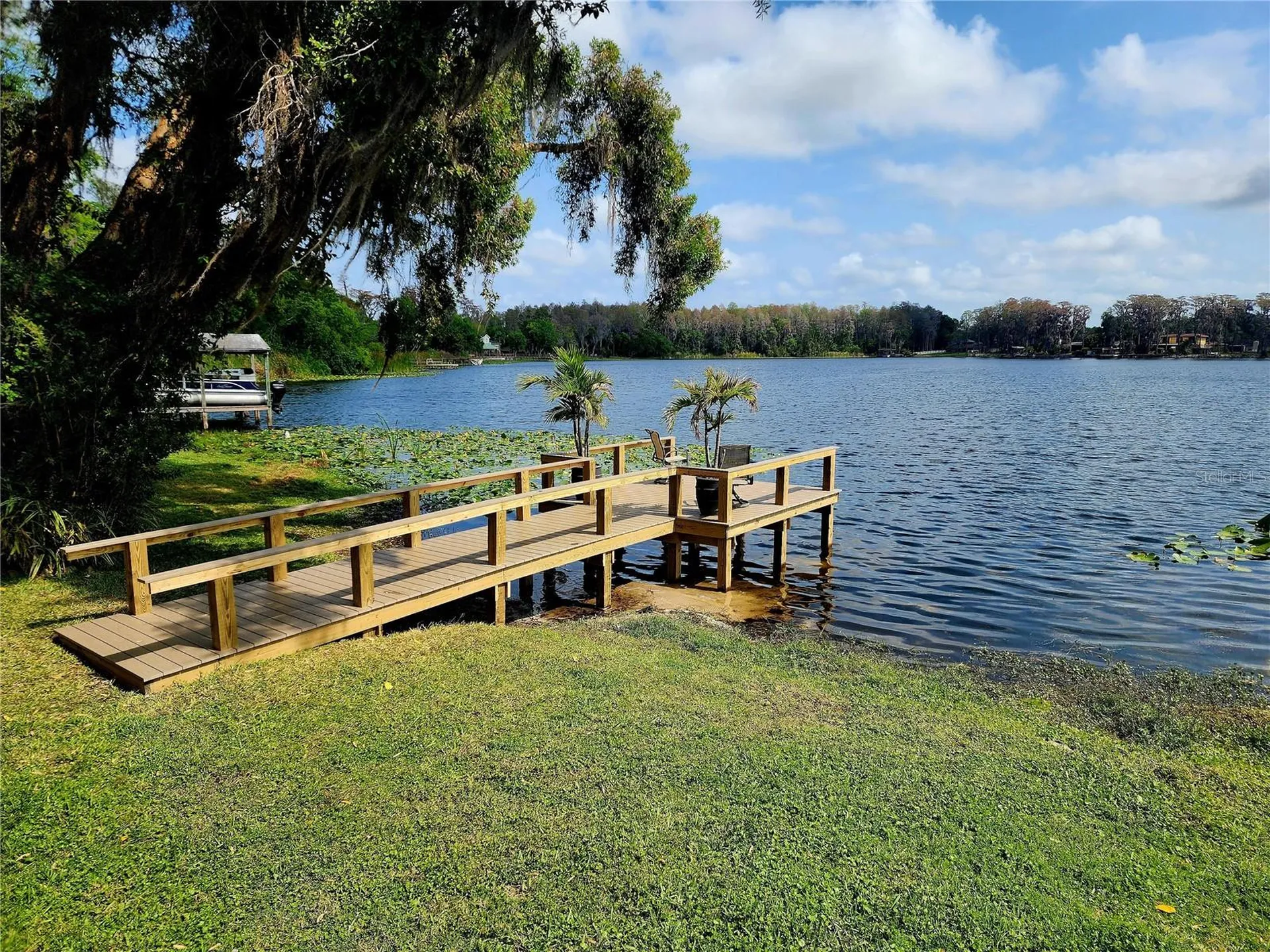 3402 Ellenwood Lane Tampa FL 33618