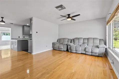 621 Ellsworth Street Altamonte Springs FL 32701