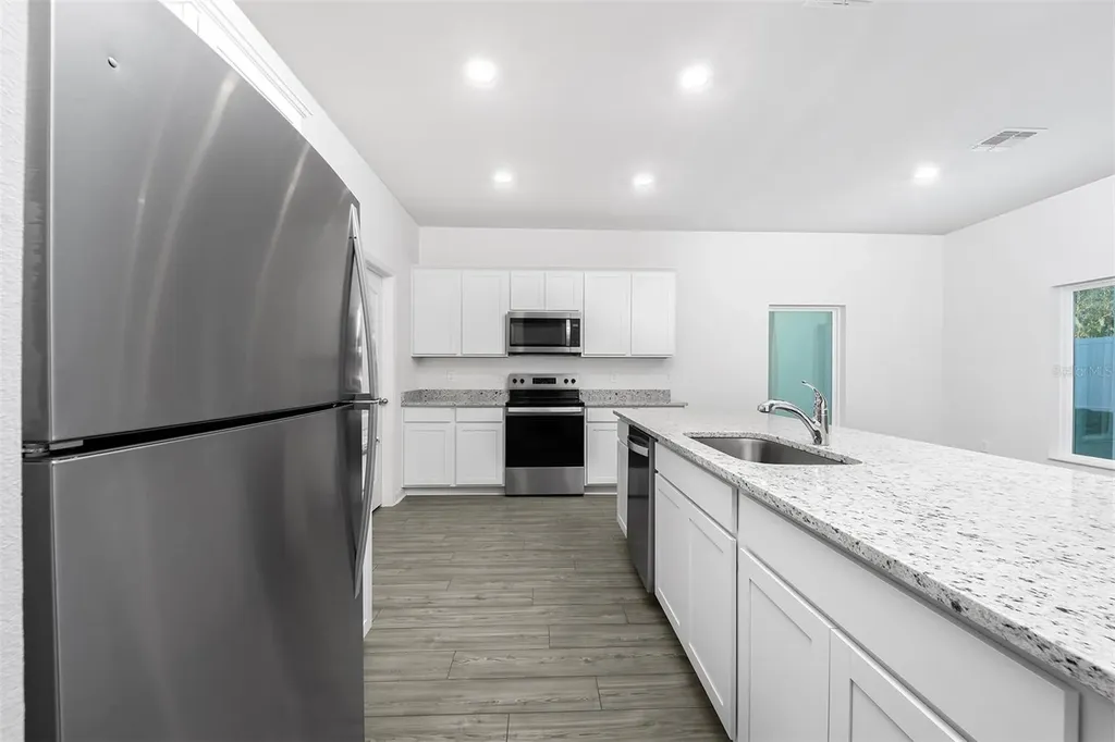 13347 Tula Loop Astatula FL 34705