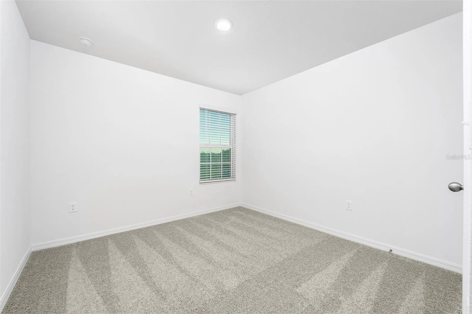 13347 Tula Loop Astatula FL 34705