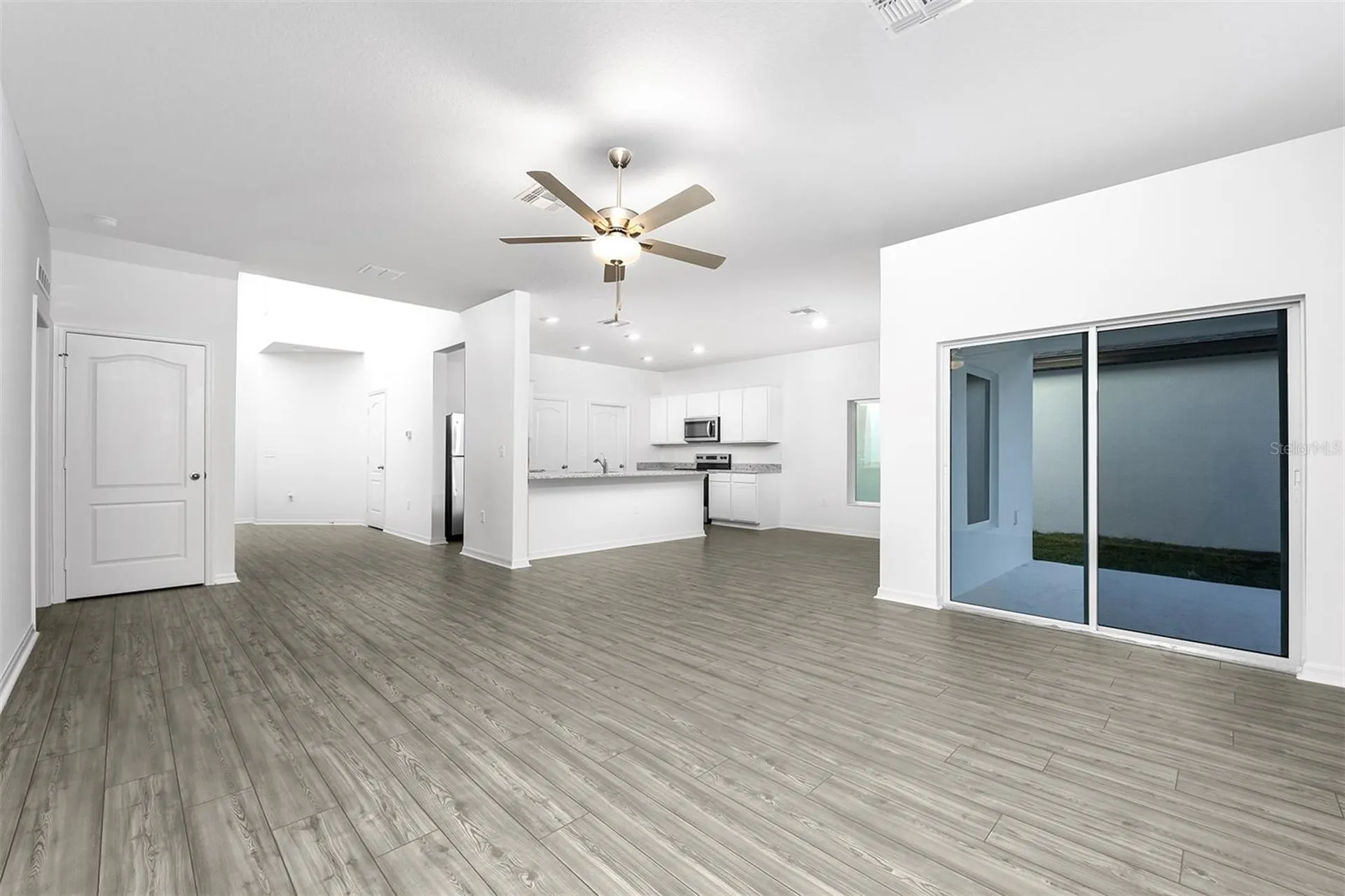 13347 Tula Loop Astatula FL 34705