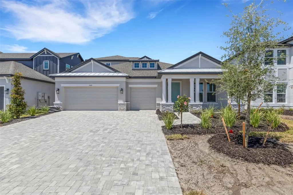 3681 142nd Ter E Parrish FL 34219