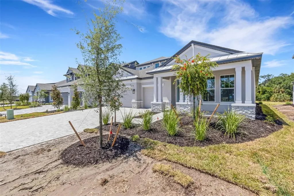 3681 142nd Ter E Parrish FL 34219