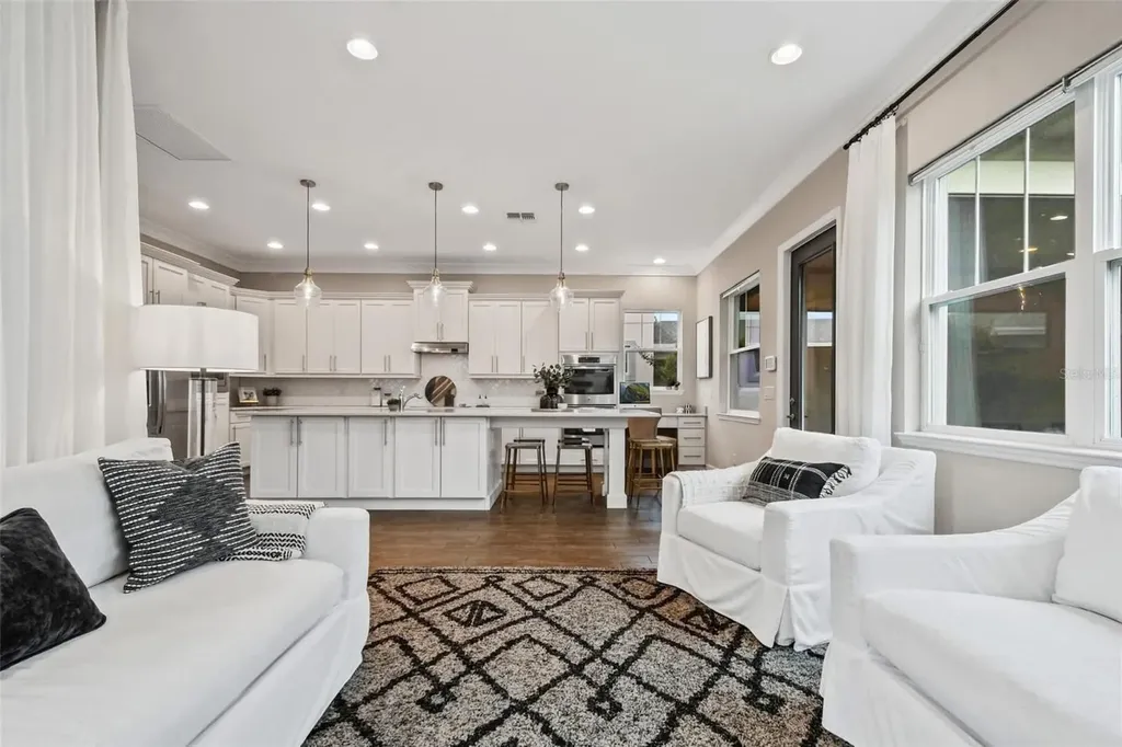 9064 Merrifield Sreet Orlando FL 32827