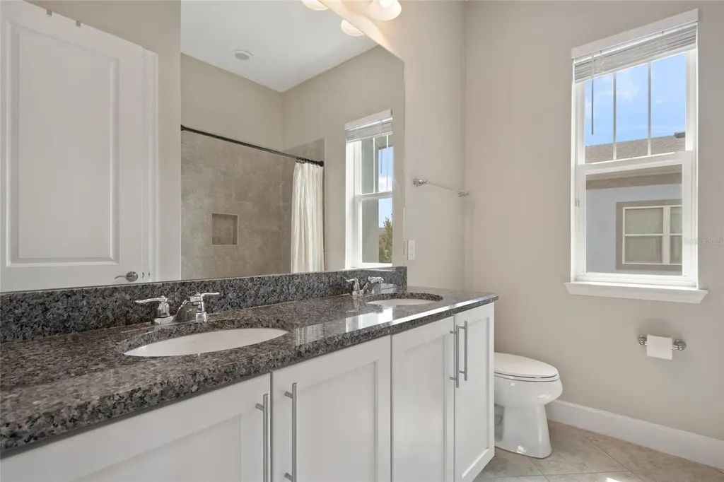 9064 Merrifield Sreet Orlando FL 32827