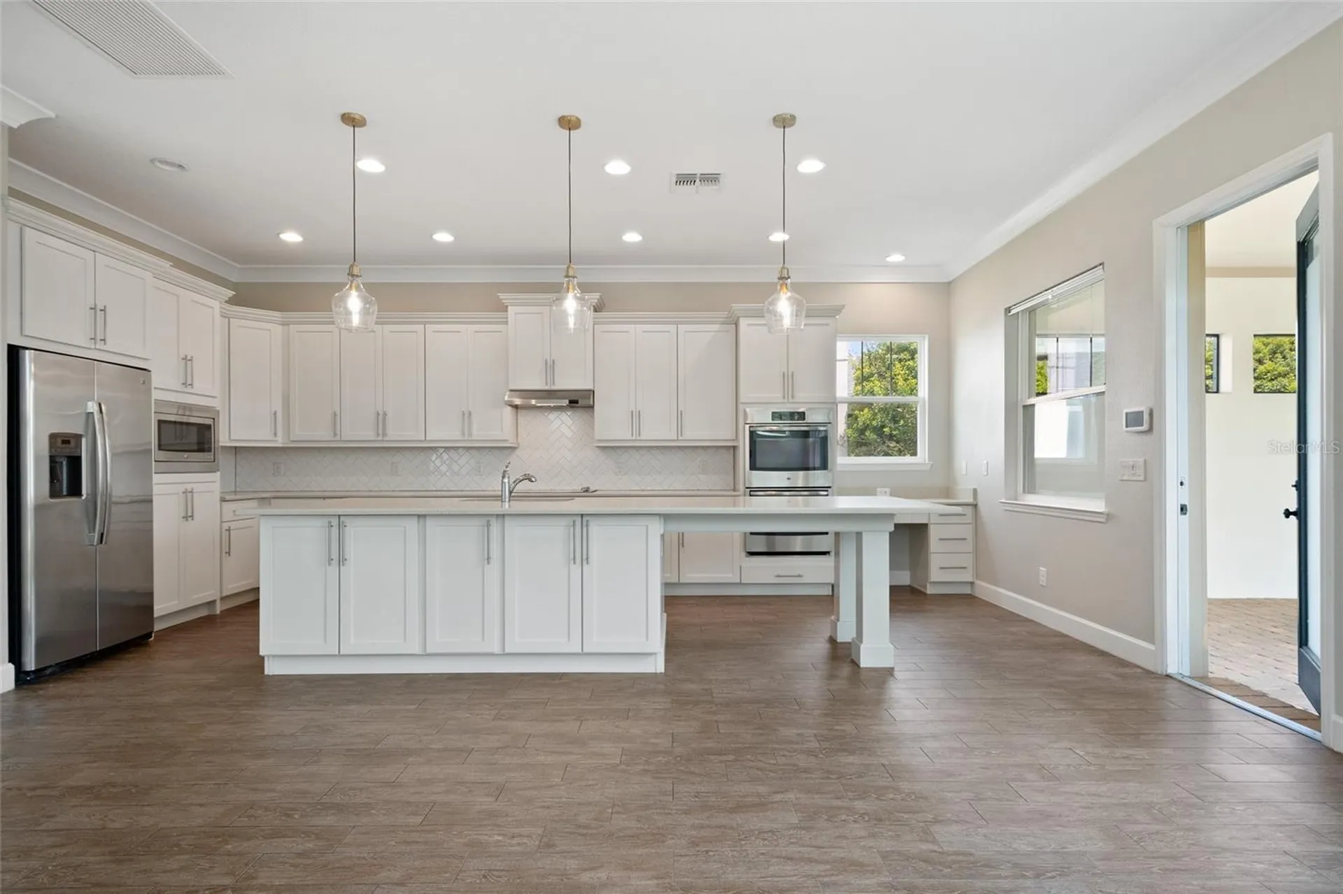 9064 Merrifield Sreet Orlando FL 32827