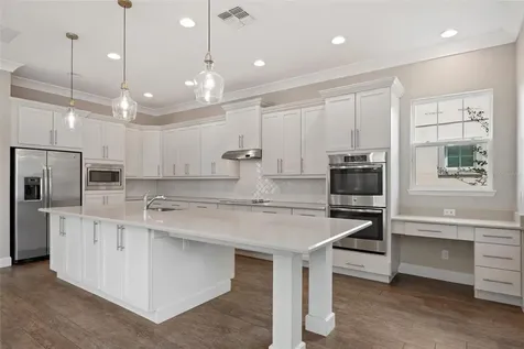 9064 Merrifield Sreet Orlando FL 32827