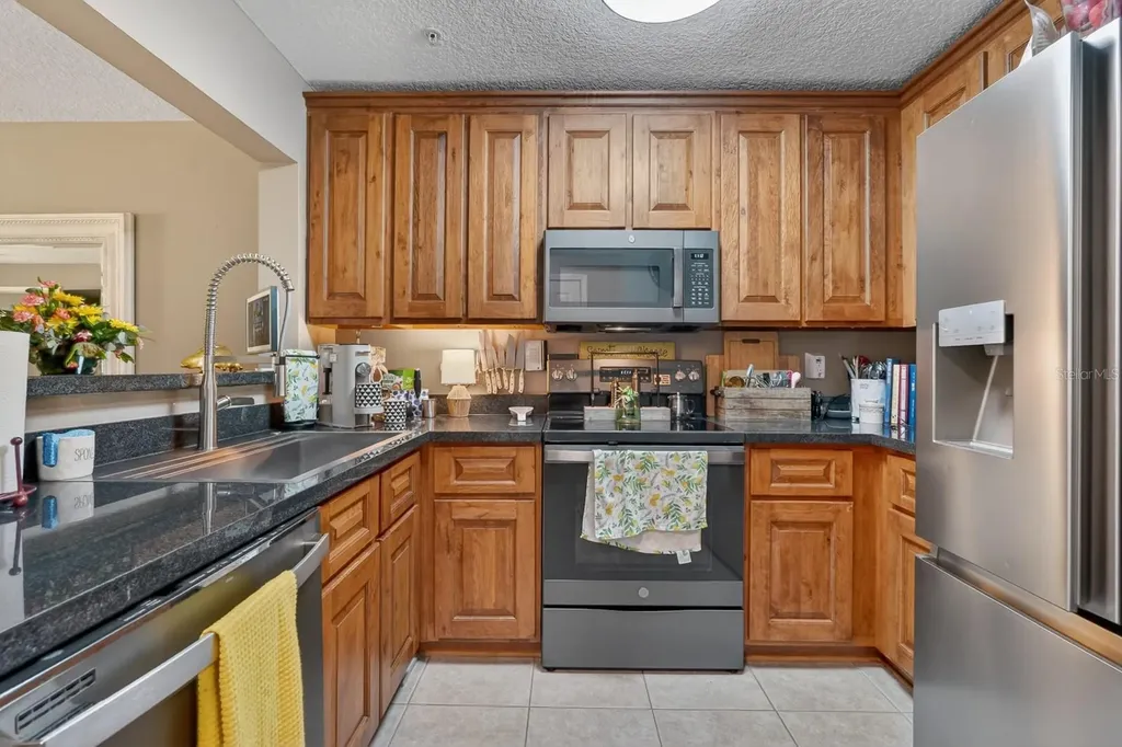 99 Broad River Place Welaka FL 32193