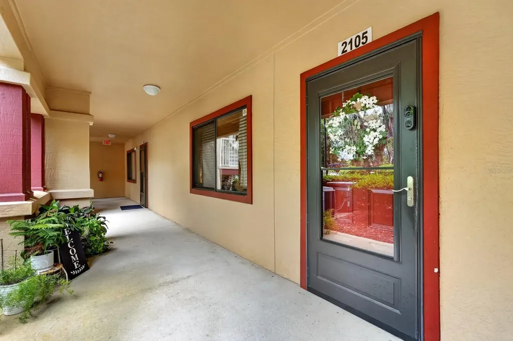 99 Broad River Place Welaka FL 32193