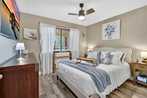 99 Broad River Place Welaka FL 32193