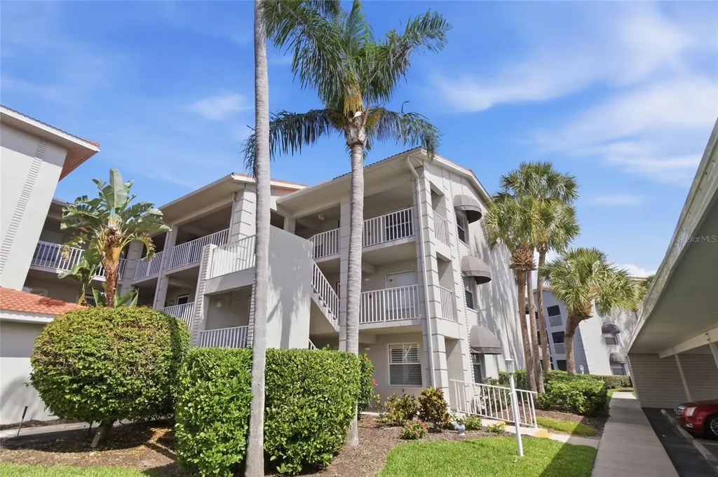 9320 Clubside Circle S Sarasota FL 34238