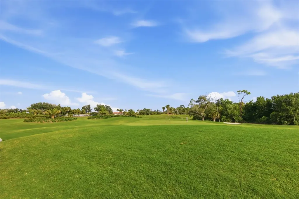 9320 Clubside Circle S Sarasota FL 34238