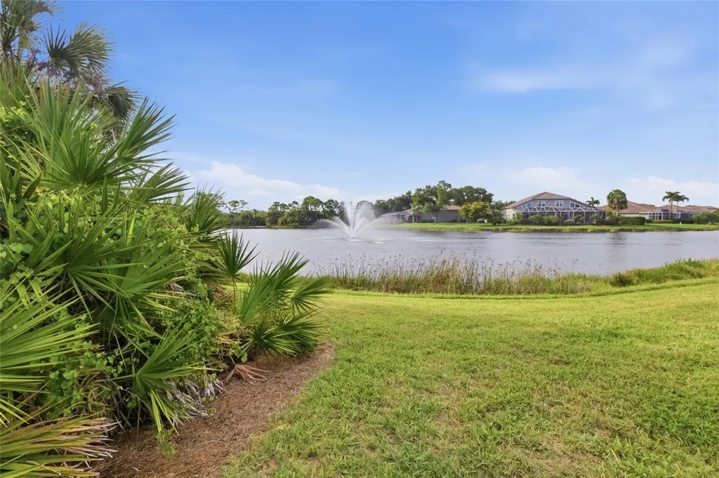 9320 Clubside Circle S Sarasota FL 34238