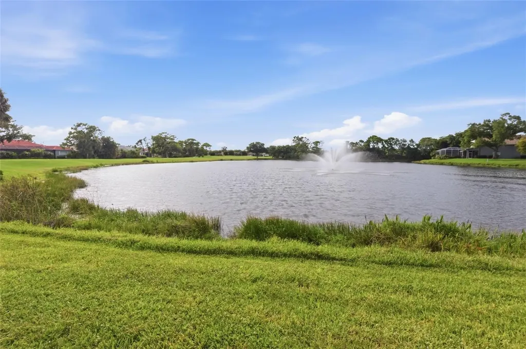 9320 Clubside Circle S Sarasota FL 34238