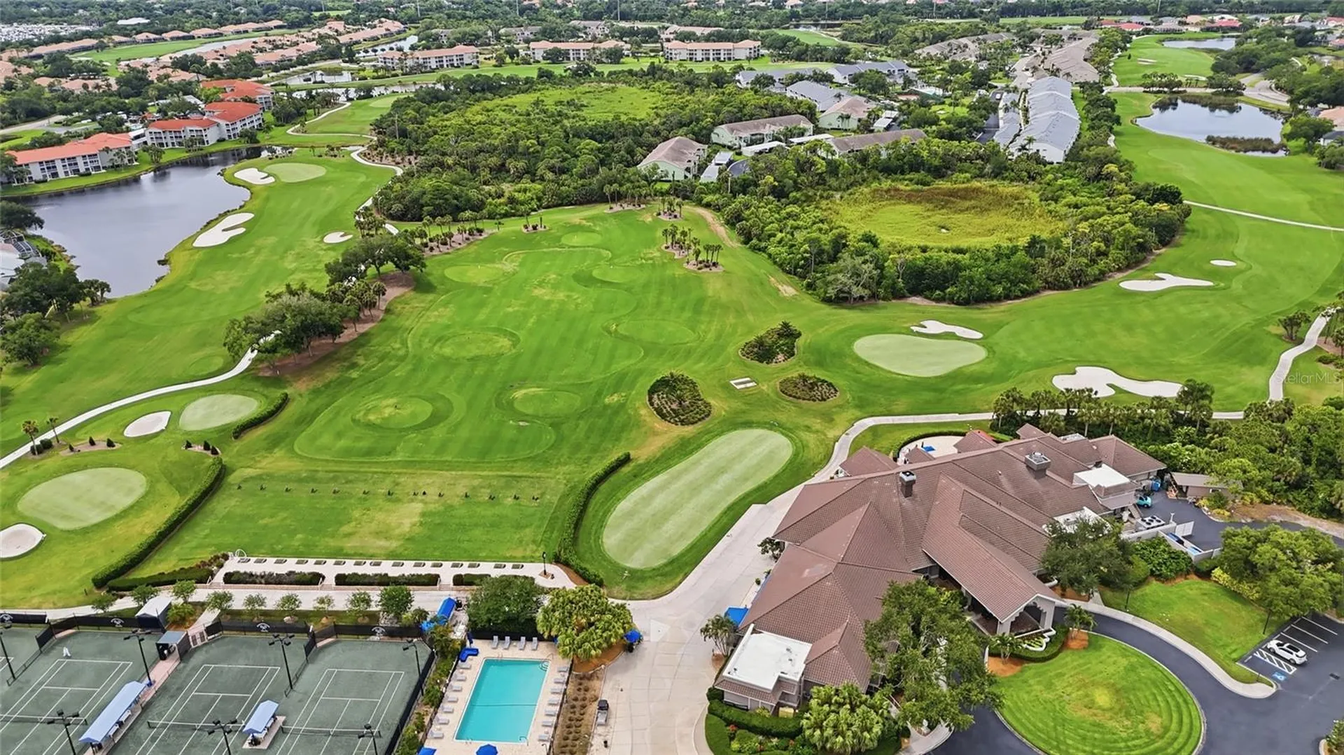 9320 Clubside Circle S Sarasota FL 34238
