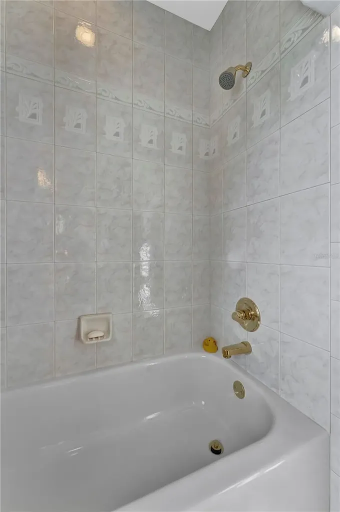 416 81st Street W Bradenton FL 34209