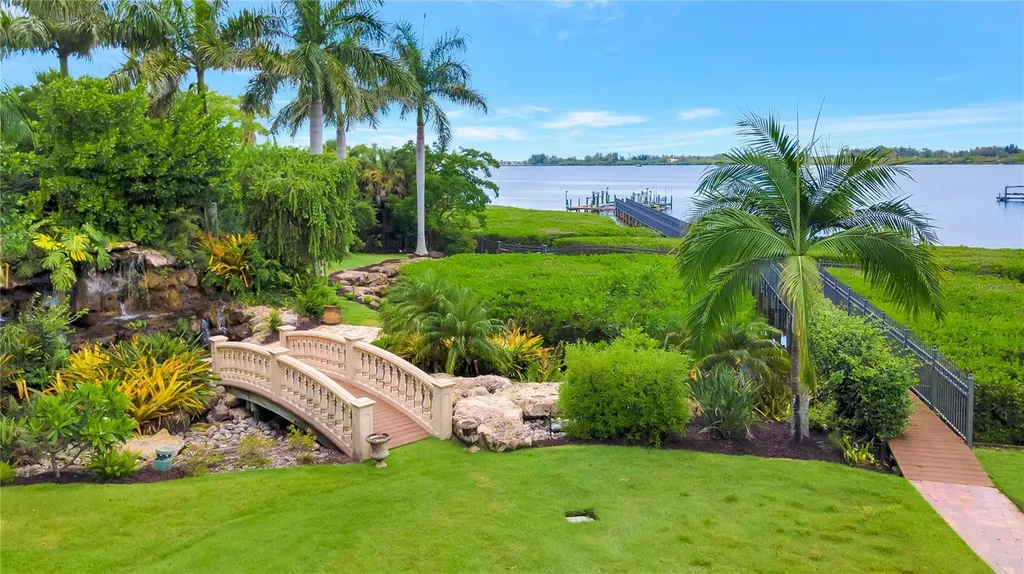 416 81st Street W Bradenton FL 34209