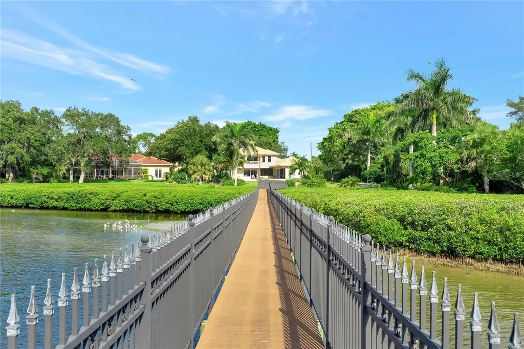 416 81st Street W Bradenton FL 34209