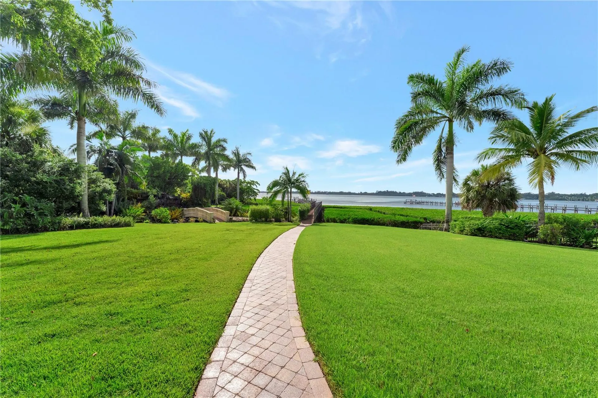 416 81st Street W Bradenton FL 34209