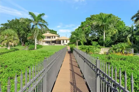 416 81st Street W Bradenton FL 34209