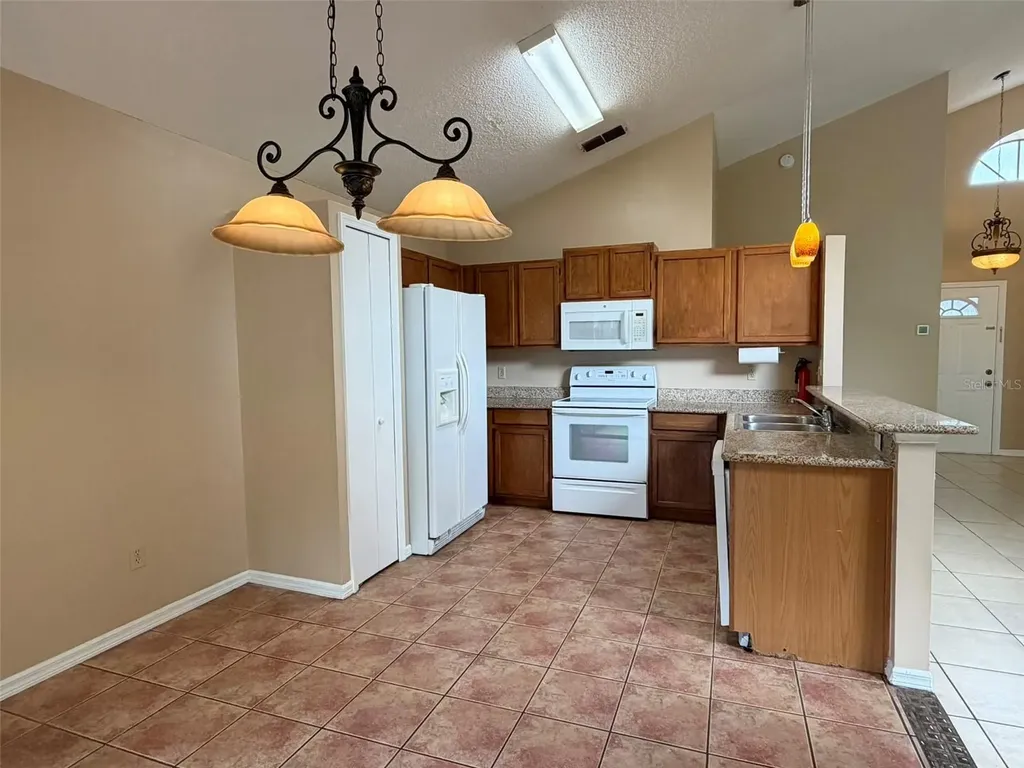 625 Remington Oak Drive Lake Mary FL 32746
