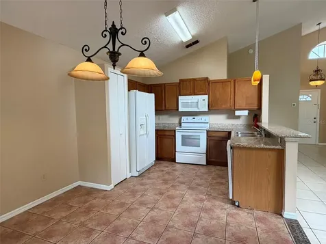 625 Remington Oak Drive Lake Mary FL 32746