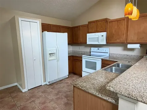 625 Remington Oak Drive Lake Mary FL 32746