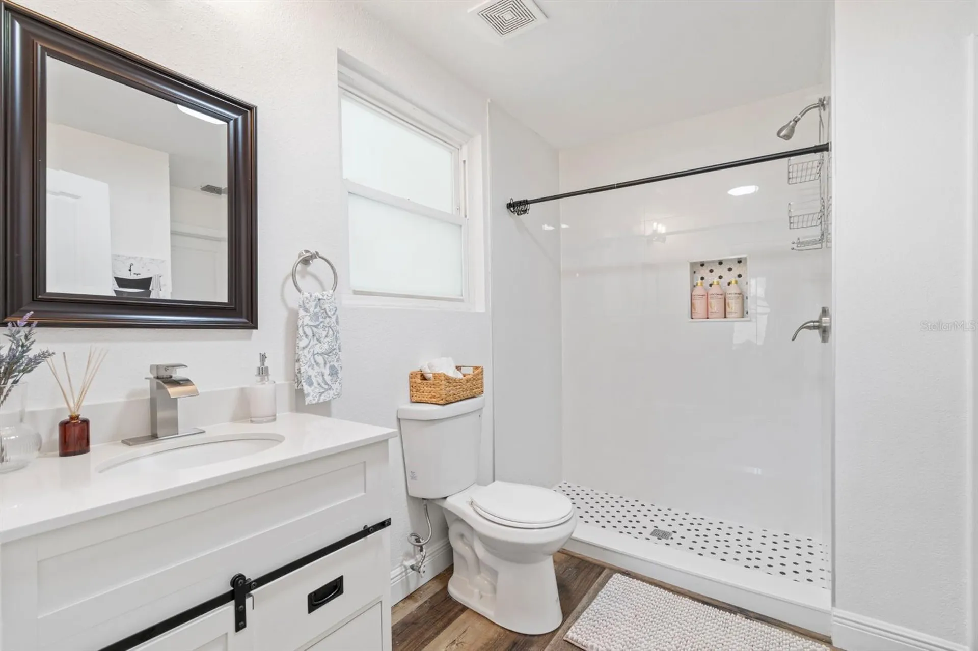 2402 W Cypress Street Tampa FL 33609