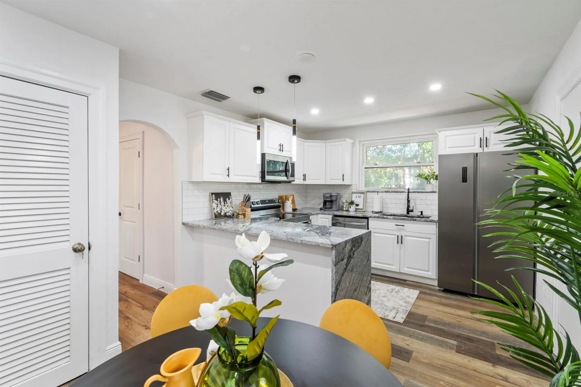 2402 W Cypress Street Tampa FL 33609
