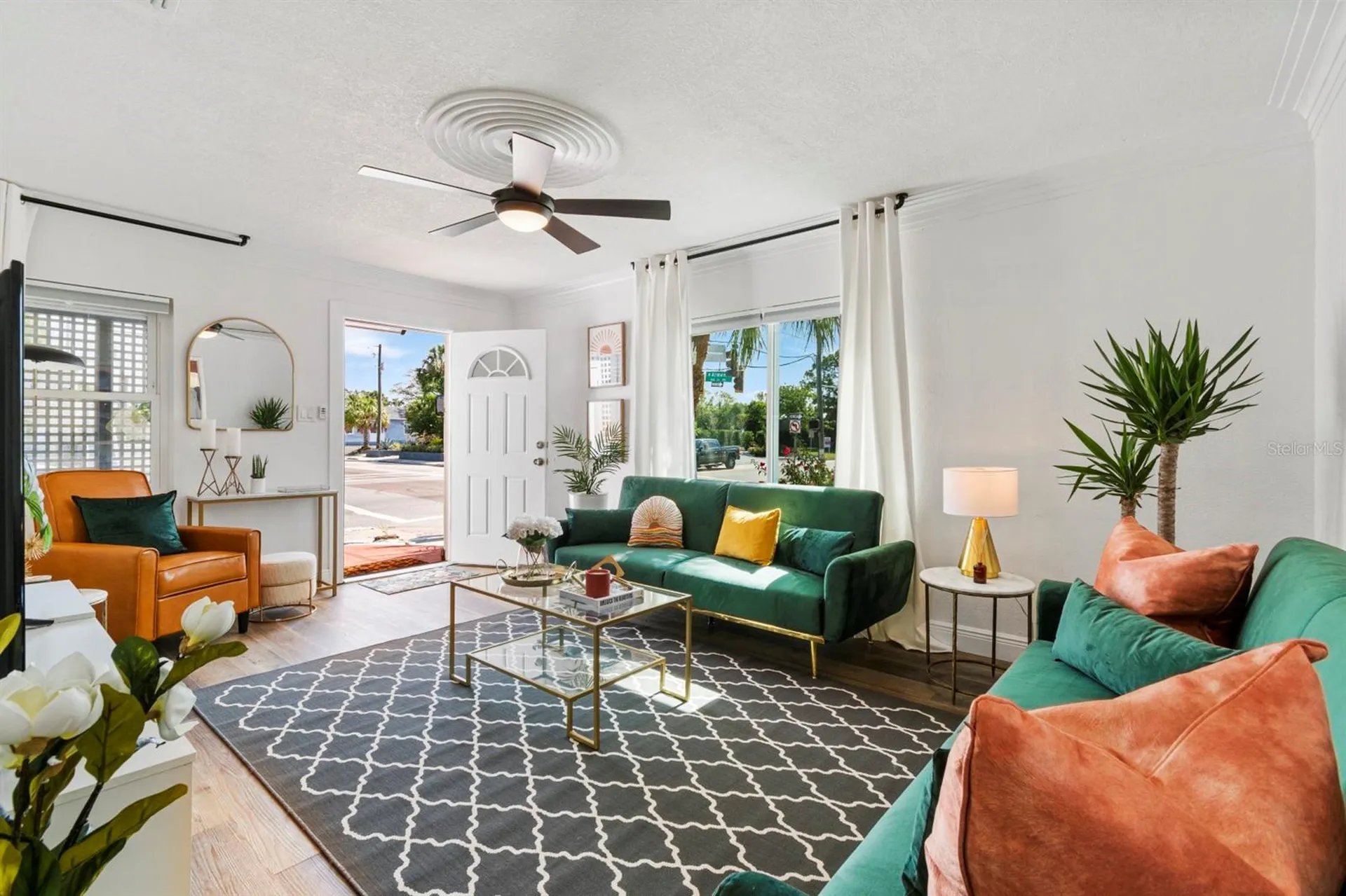 2402 W Cypress Street Tampa FL 33609